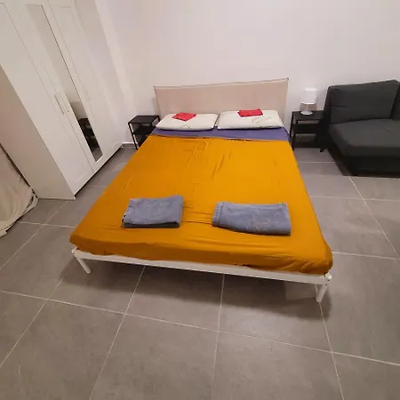 2 Comoda Rozzano